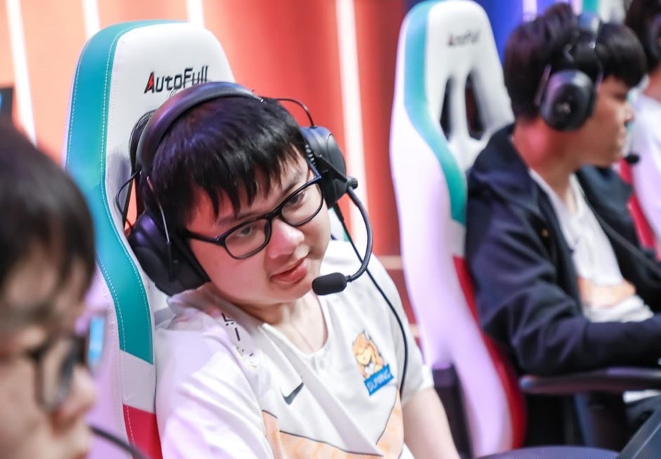 sofm vao top 3 di rung anh 1