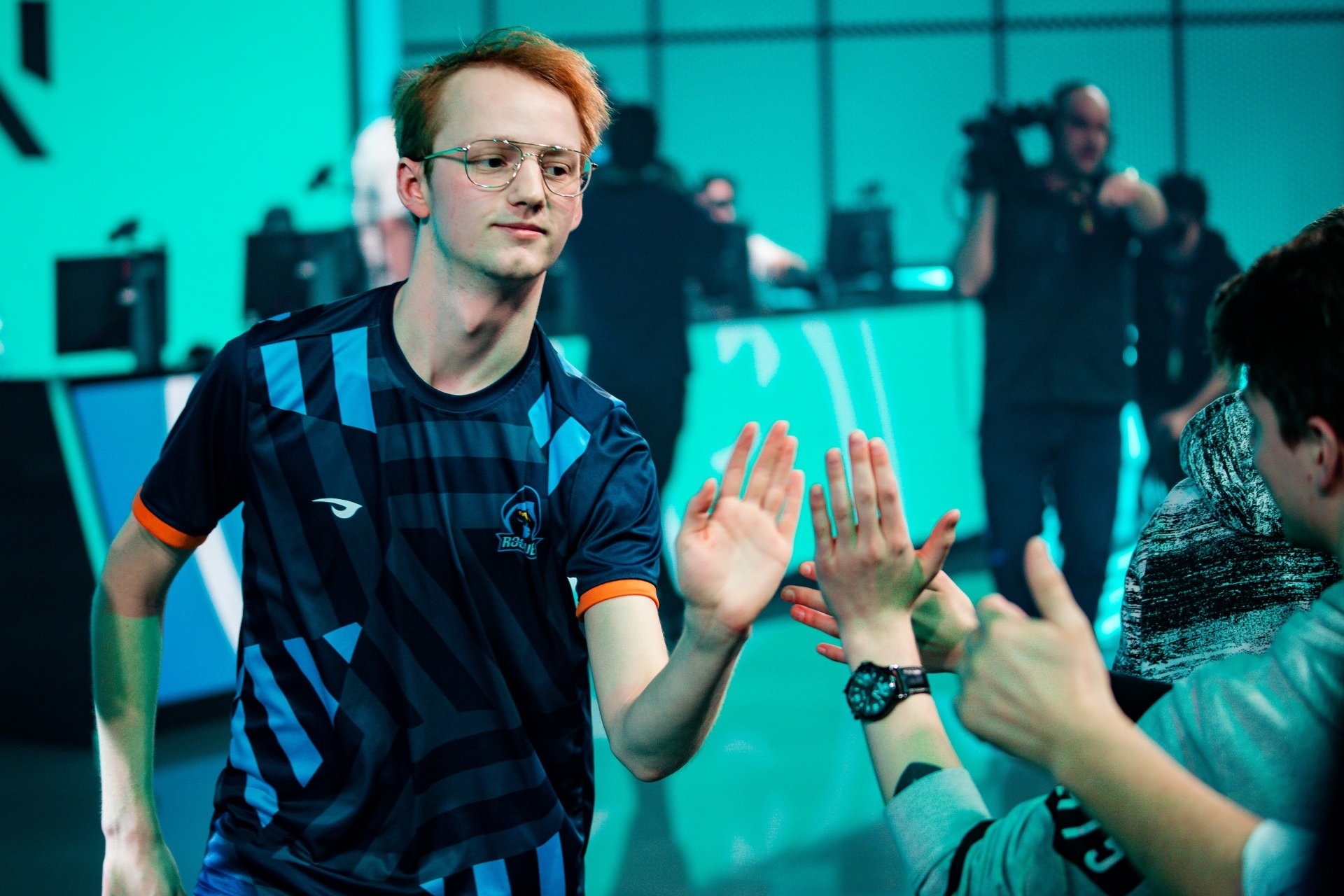 Xac dinh doi dau tien gianh ve toi Chung ket The gioi 2020 hinh anh