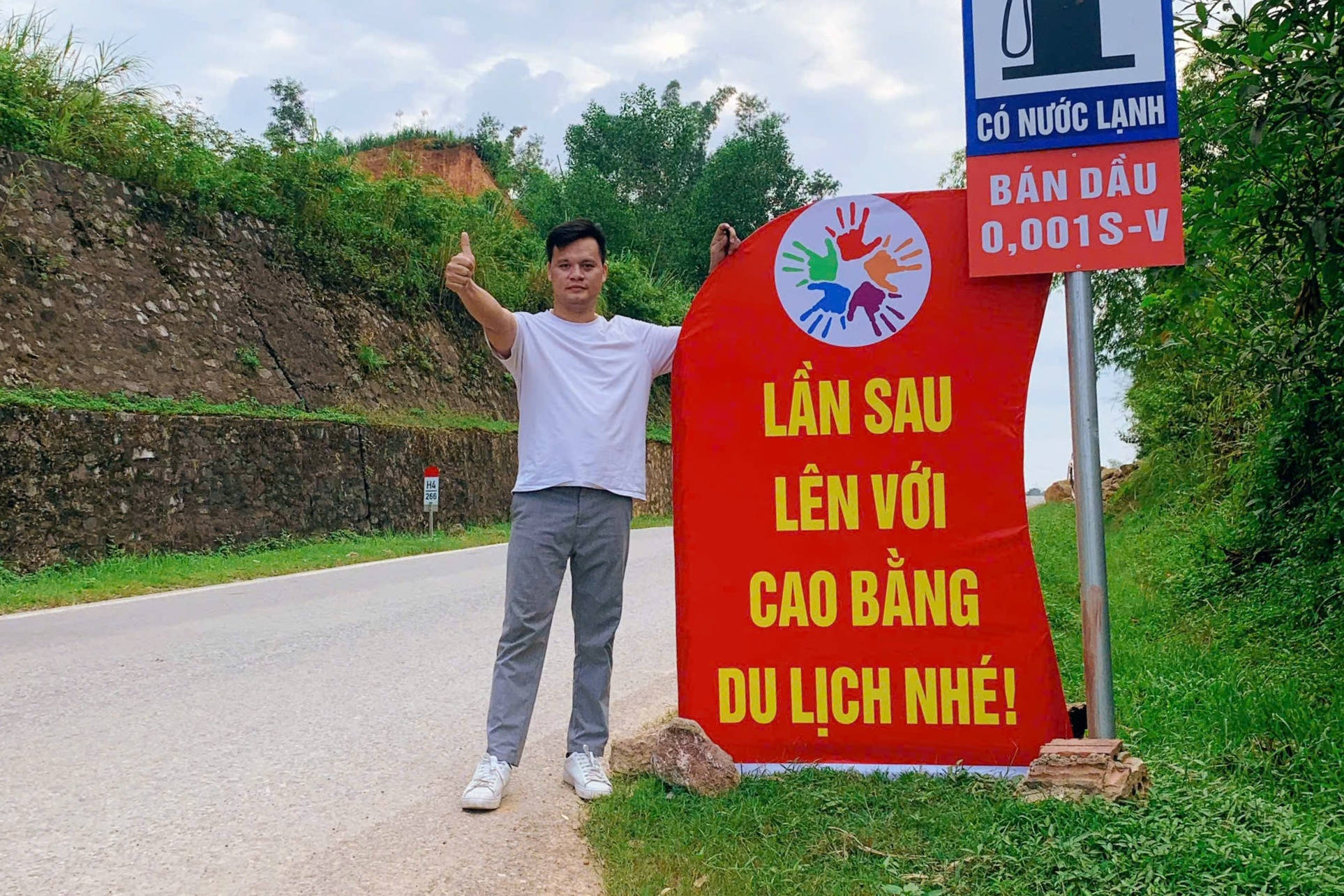 Loi nhan 'Lan sau len Cao Bang du lich nhe' am long sau bao hinh anh