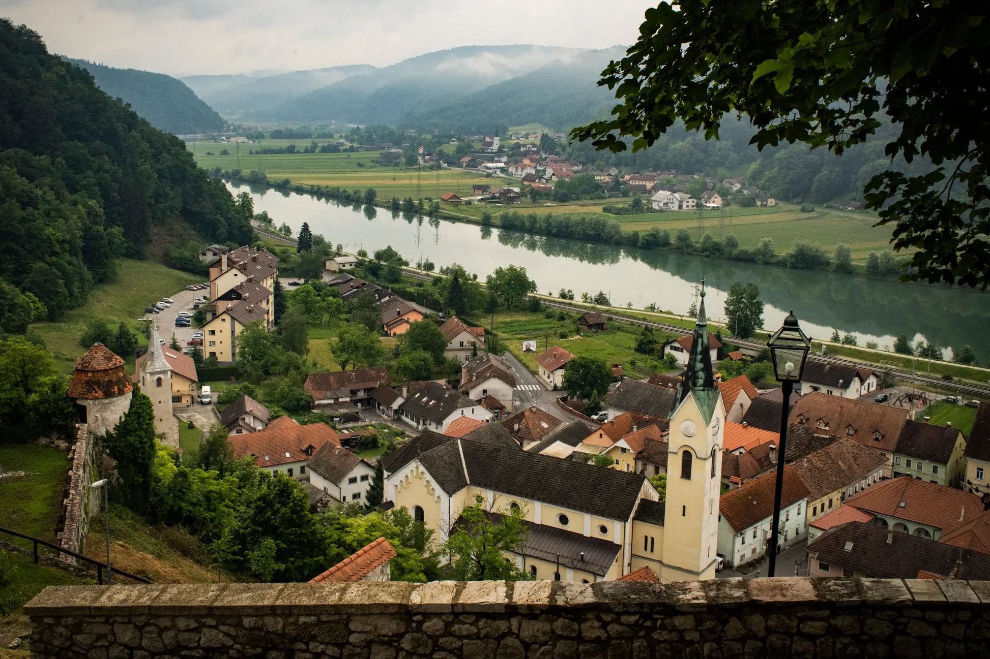 Que Melania Trump hut khach du lich hinh anh