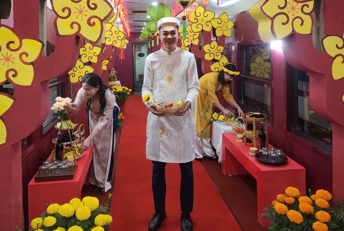 chuyen tau xuan anh 1