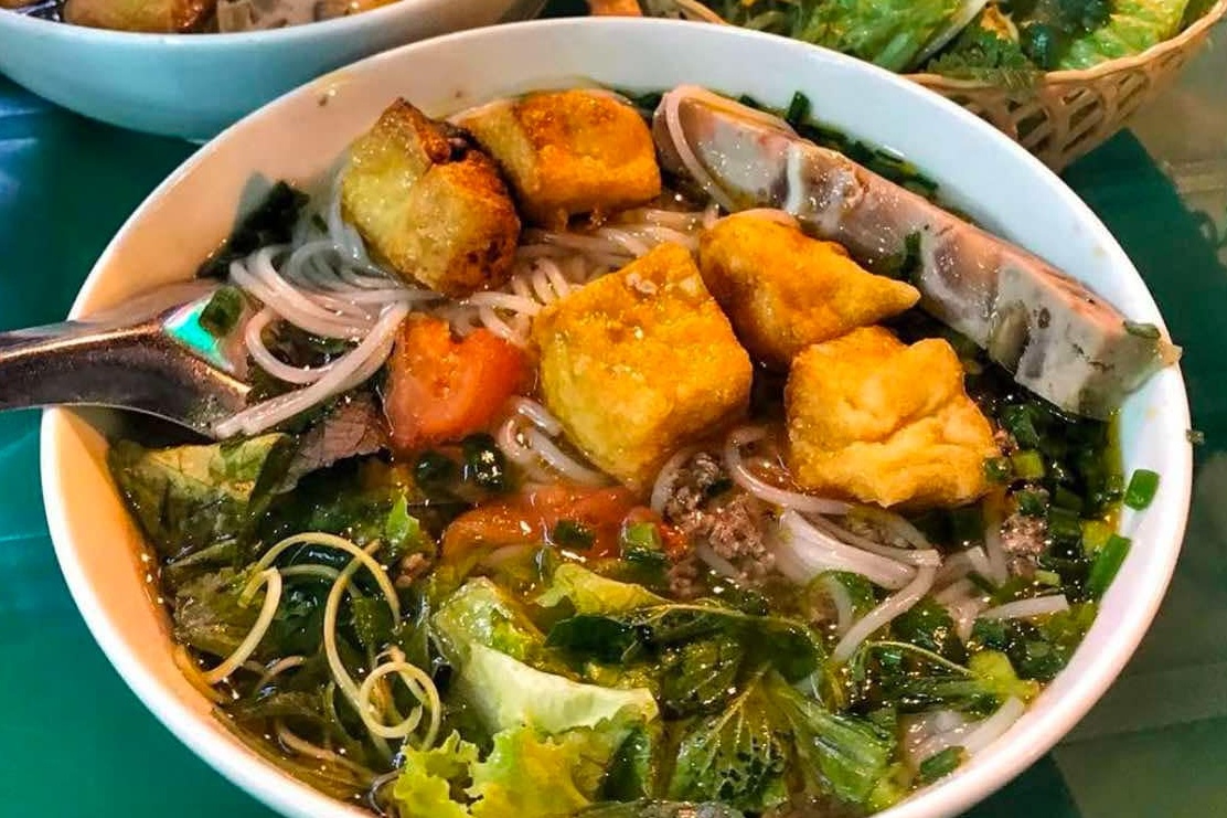 Quan bun Ha Noi xin loi vu ban 1,2 trieu dong 3 bat bun rieu ngay Tet hinh anh