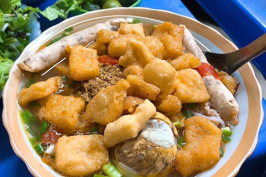 Chu quan hoan tien vu 1,2 trieu dong/3 bat bun rieu hinh anh