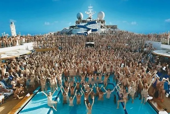 2.300 khach khoa than tren du thuyen lenh denh Bac My hinh anh