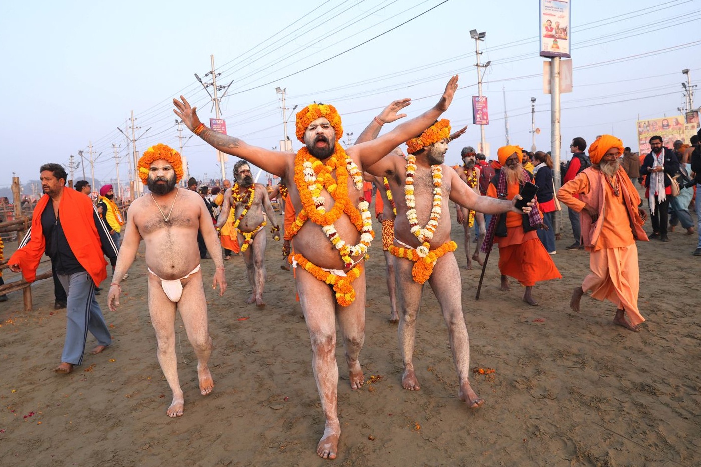 Chuyen eo le tai le hoi dong nhat hanh tinh hinh anh