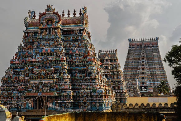 Khach Phap bi HDV du lich An Do tan cong tinh duc tren doi vang hinh anh