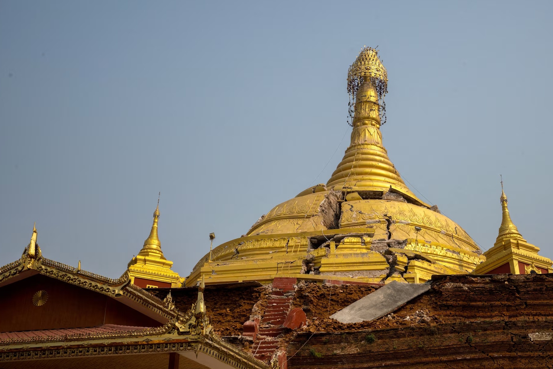 Thanh dia Phat giao Myanmar tan hoang chua tung thay hinh anh