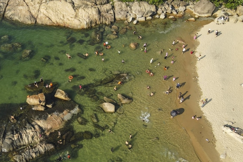 Bai tam hoang so, dep kin tieng tai Ha Tinh hinh anh