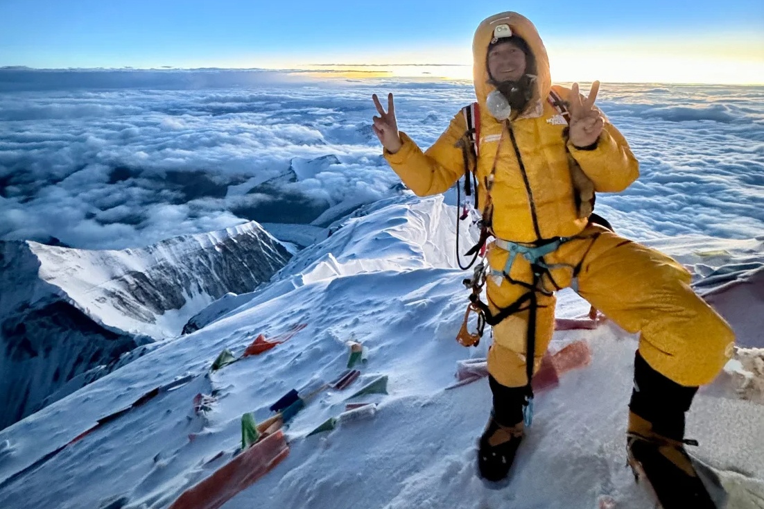 Chieu tro leo Everest trong 7 ngay hinh anh