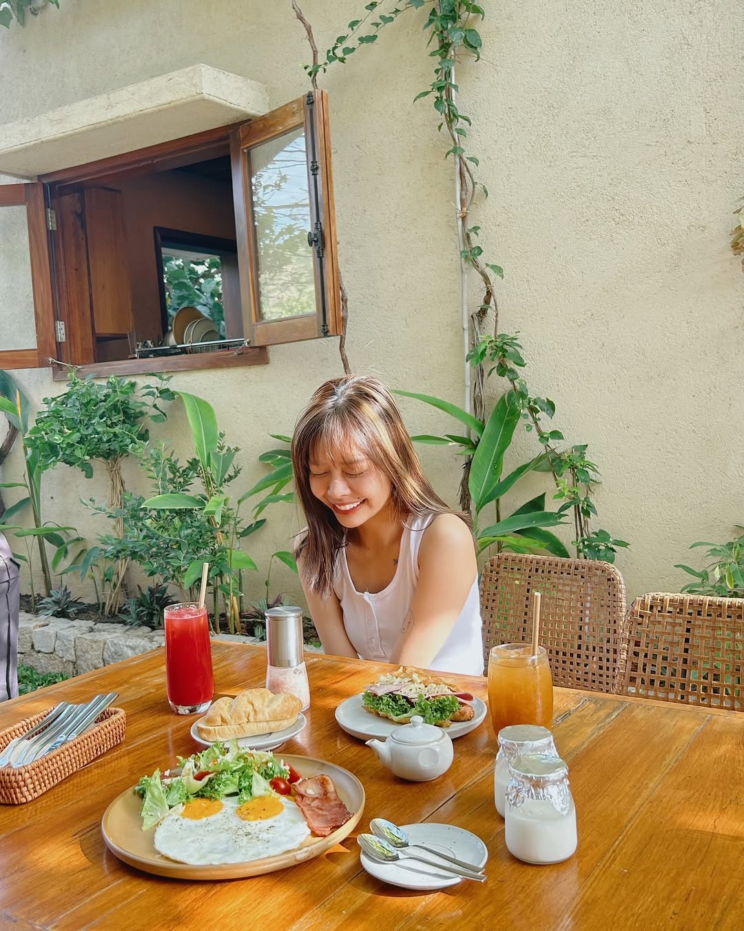 Du lich Vinh Hy anh 4