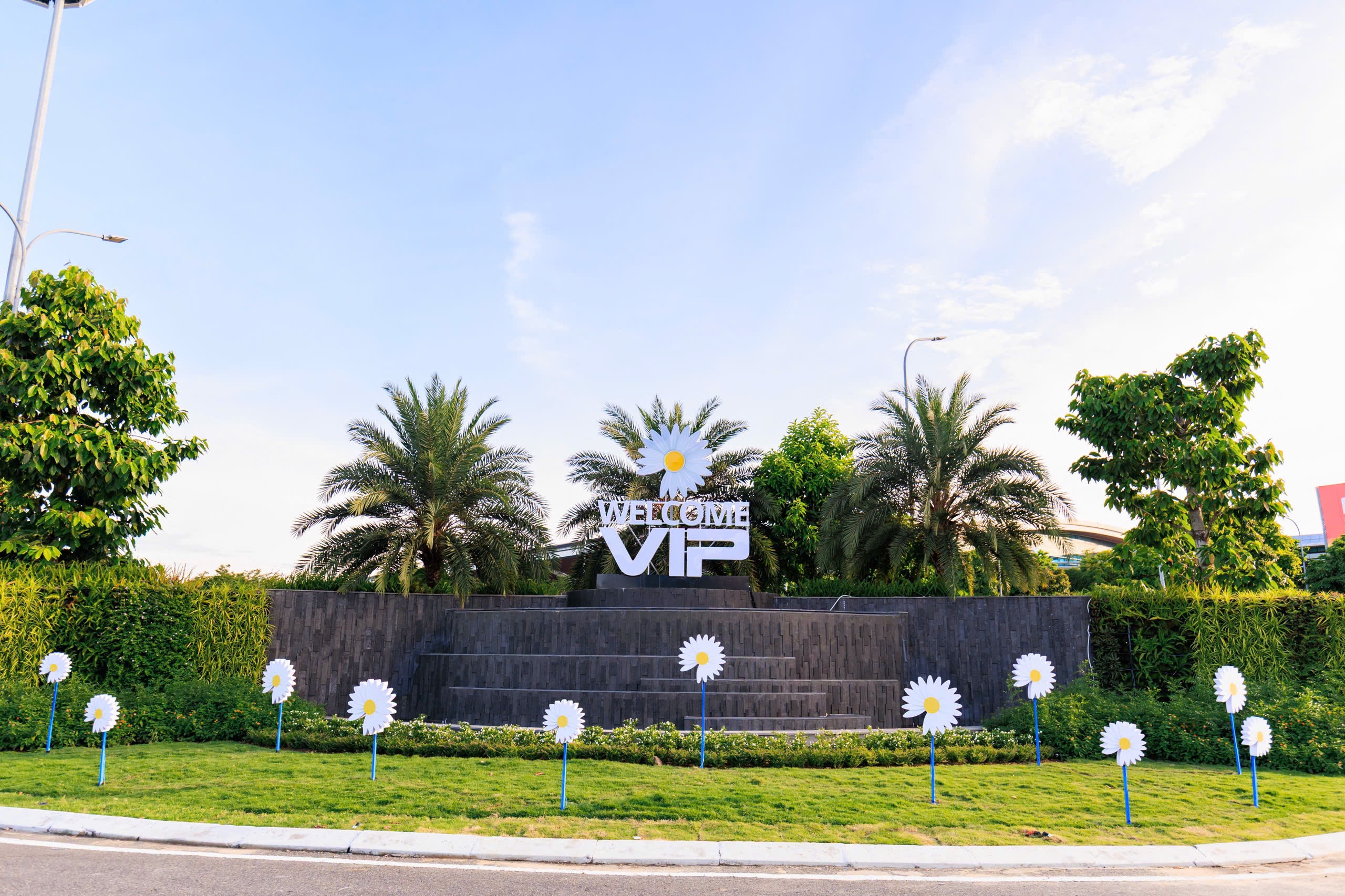 Toi choang ngop voi san bay chuan 5 sao Skytrax hinh anh