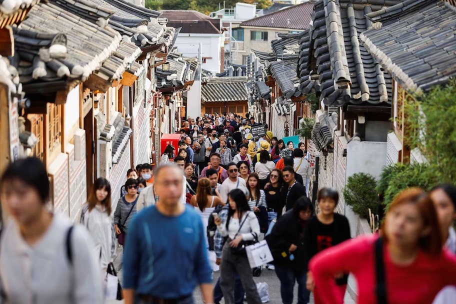 Nan 'chat chem' o Han Quoc mua cao diem du lich hinh anh