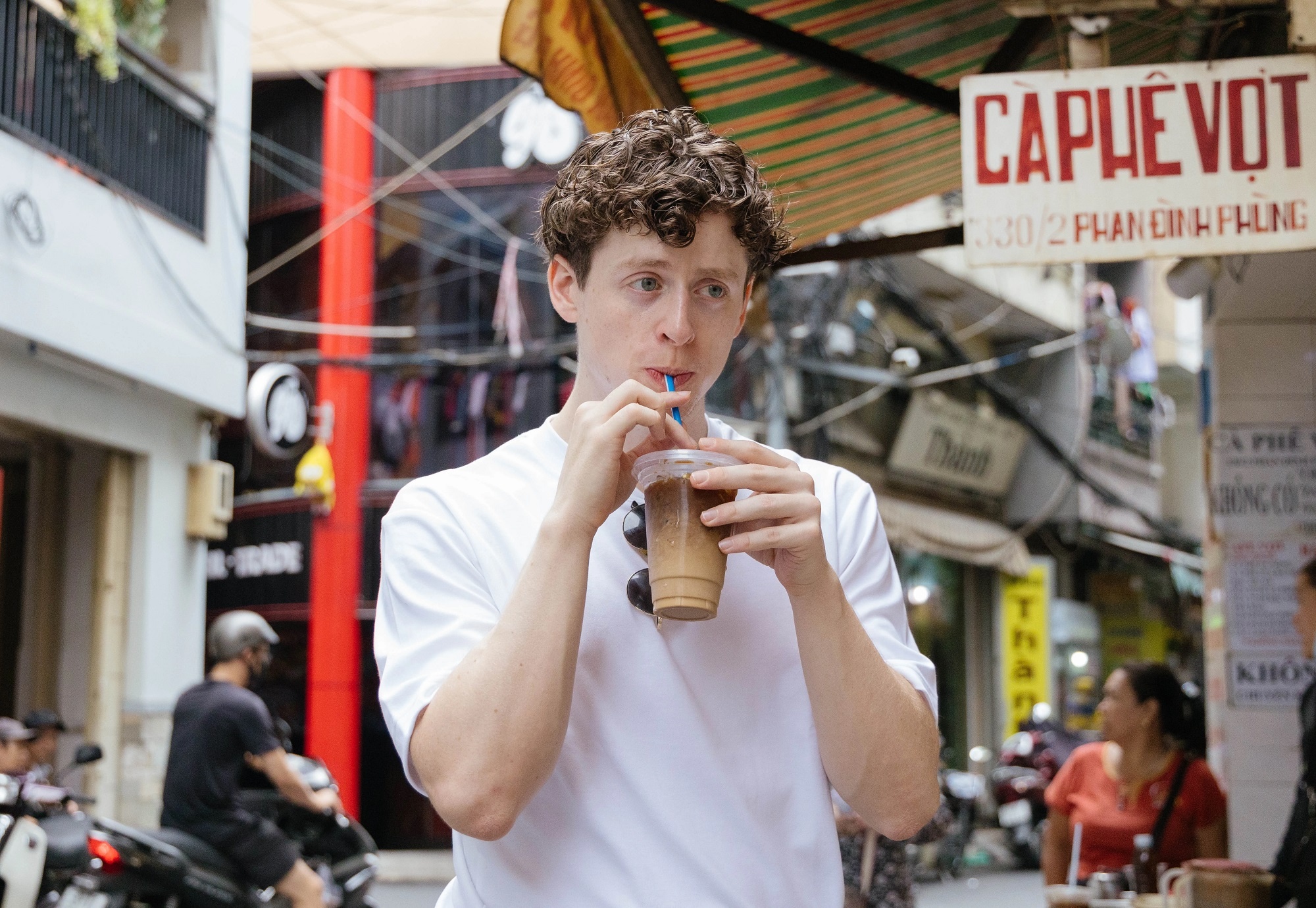 Viet Nam va Thai Lan, Malaysia trong cuoc dua du lich hinh anh