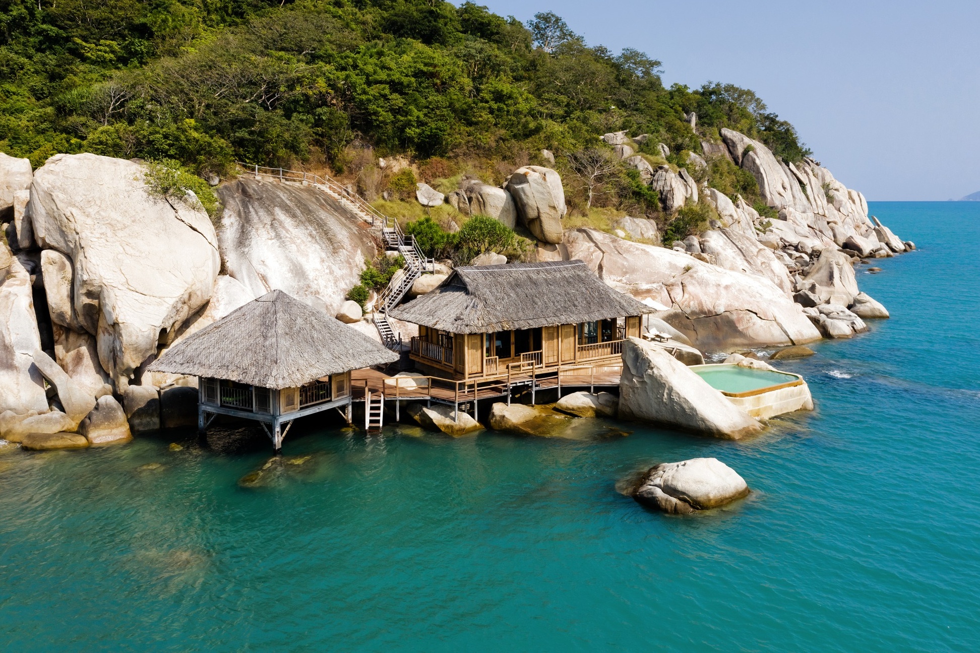 10 khach san 5 sao tot nhat Viet Nam 2025 hinh anh