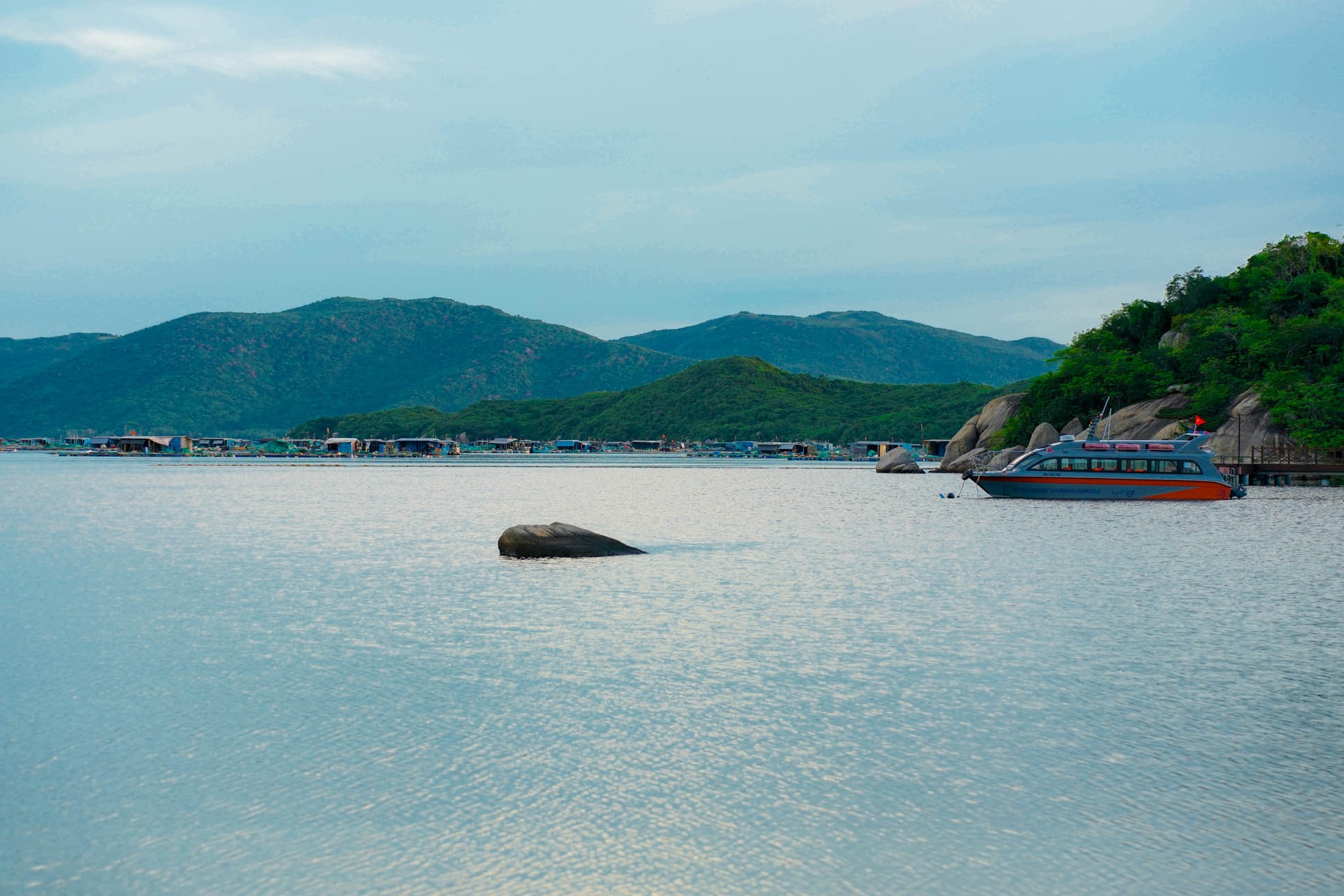 Khánh Hòa ảnh 1 Khanh Hoa anh 1