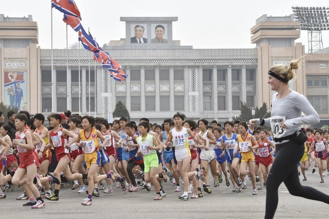 Du khach phat hien 'meo' kham pha Trieu Tien khong can huong dan vien hinh anh