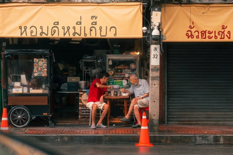 Mua cao diem du lich that thu o Thai Lan, Campuchia hinh anh