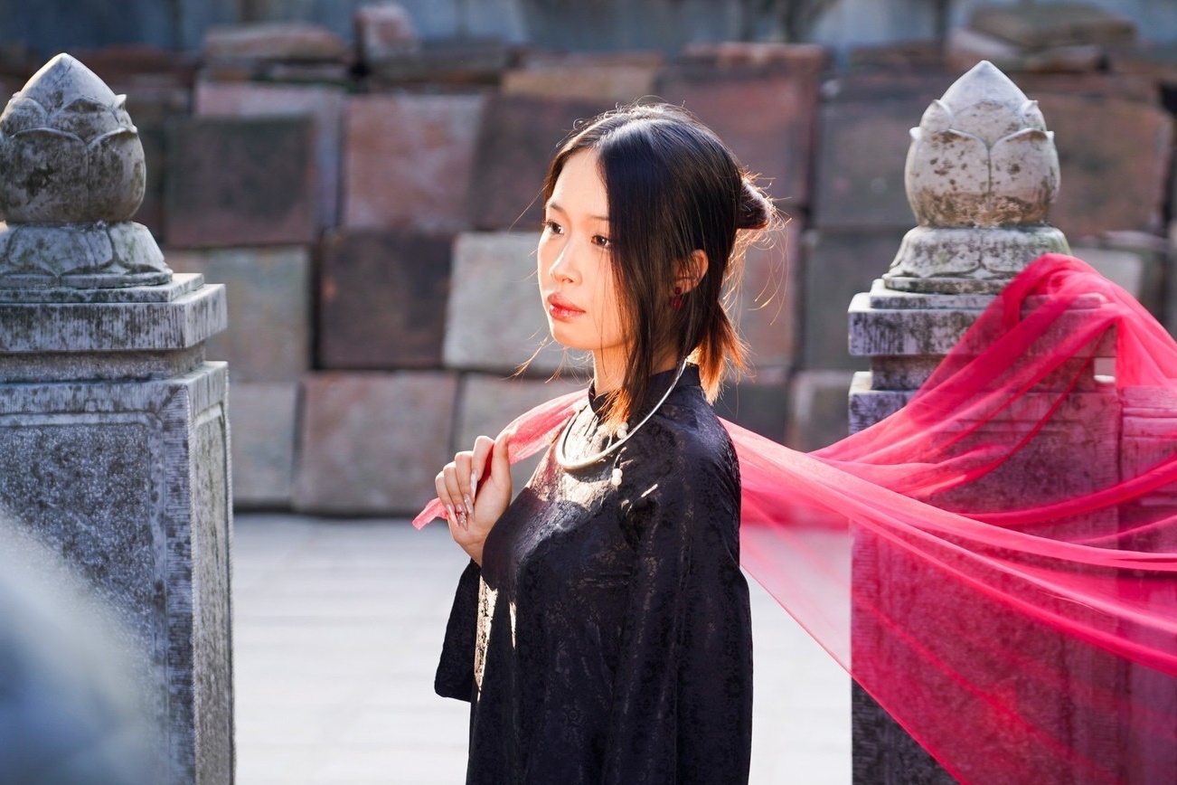 Den co Ha Noi thanh diem check-in 'bi mat' hinh anh