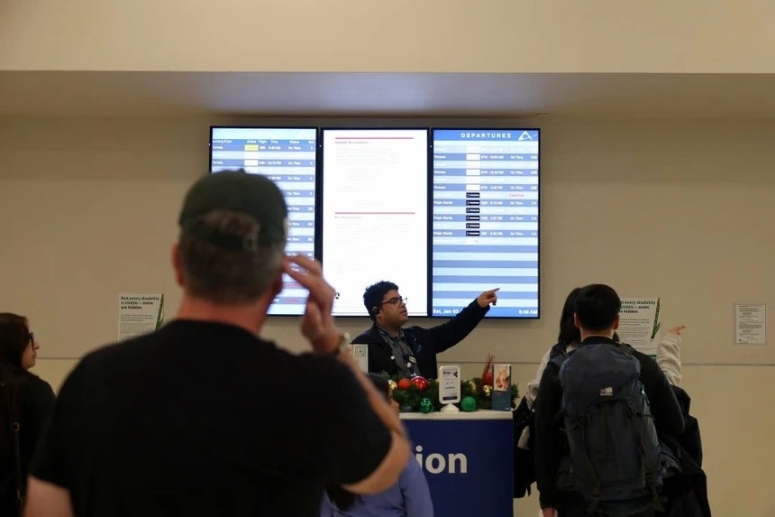 Loat quoc gia canh bao du lich den Venezuela hinh anh