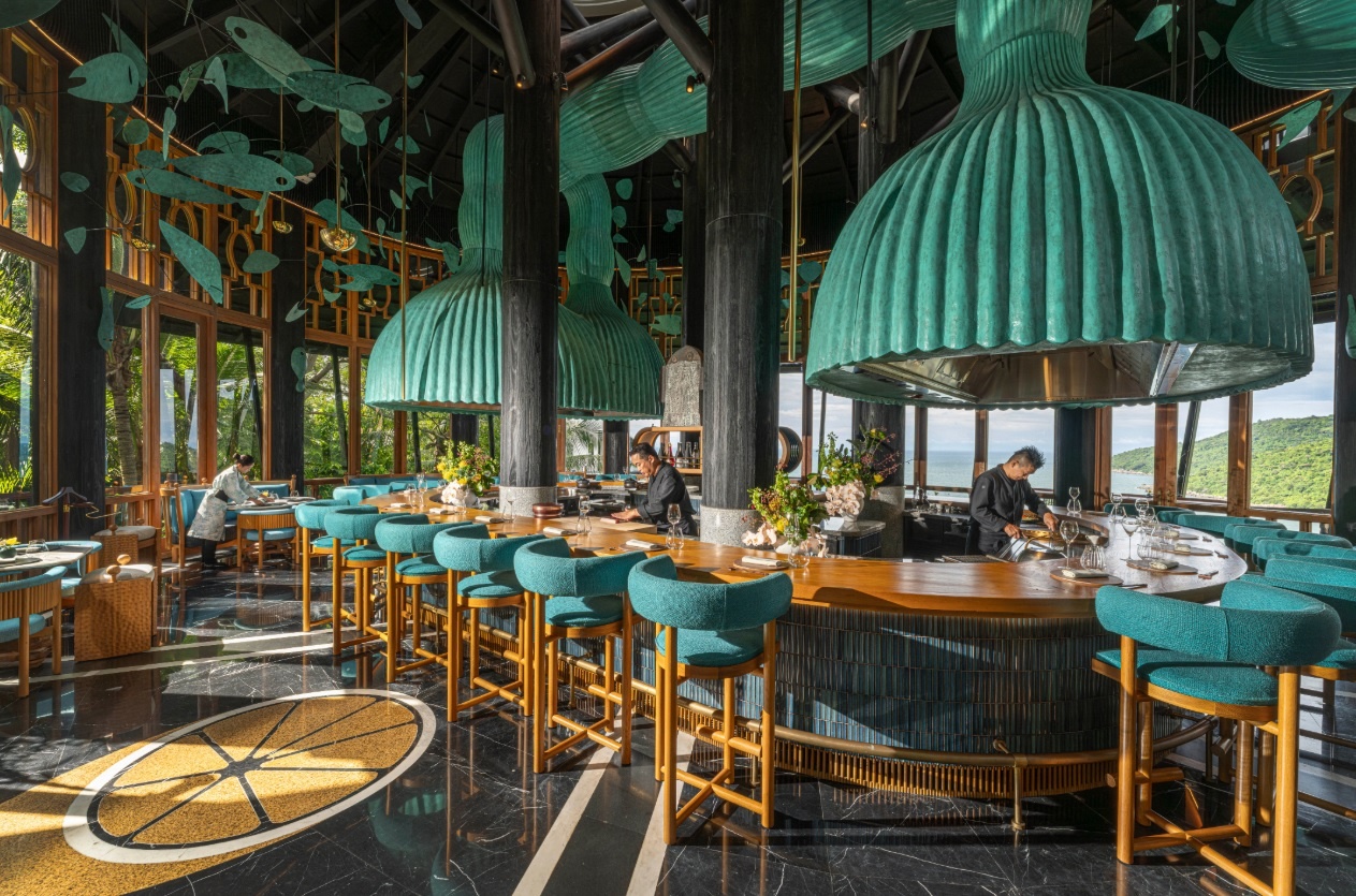 Tet an gi o khach san 5 sao? hinh anh