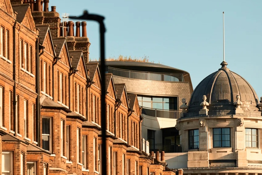 Ben trong khach san 'chua lanh' xa xi tai London hinh anh