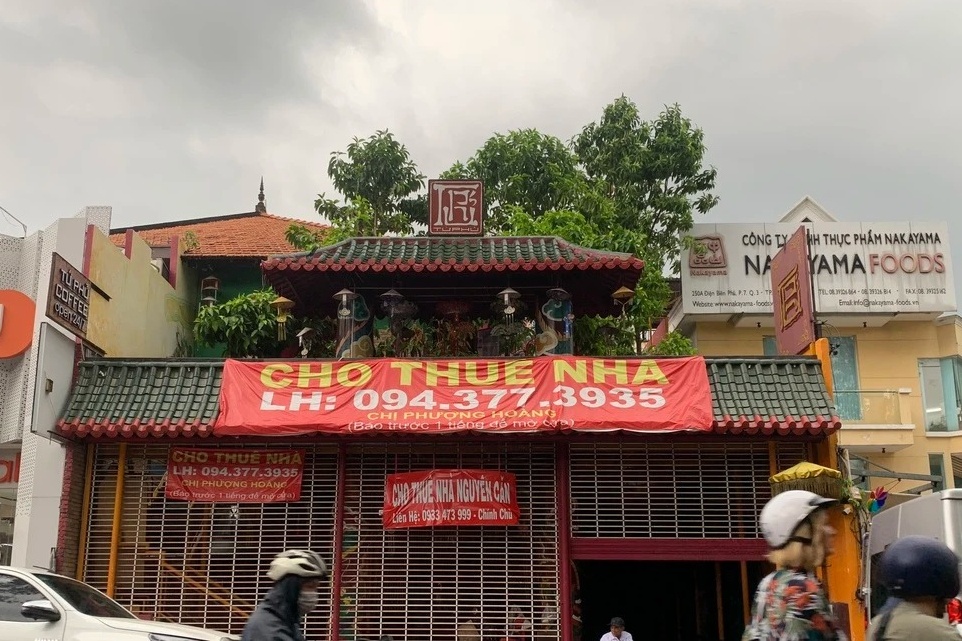 Vi sao nha hang, quan ca phe de 'sap tiem' o nam thu 2? hinh anh