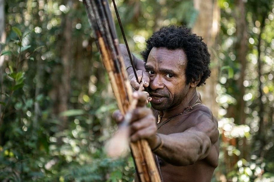 Bo toc tung bi gan voi tuc an thit nguoi o Indonesia hinh anh