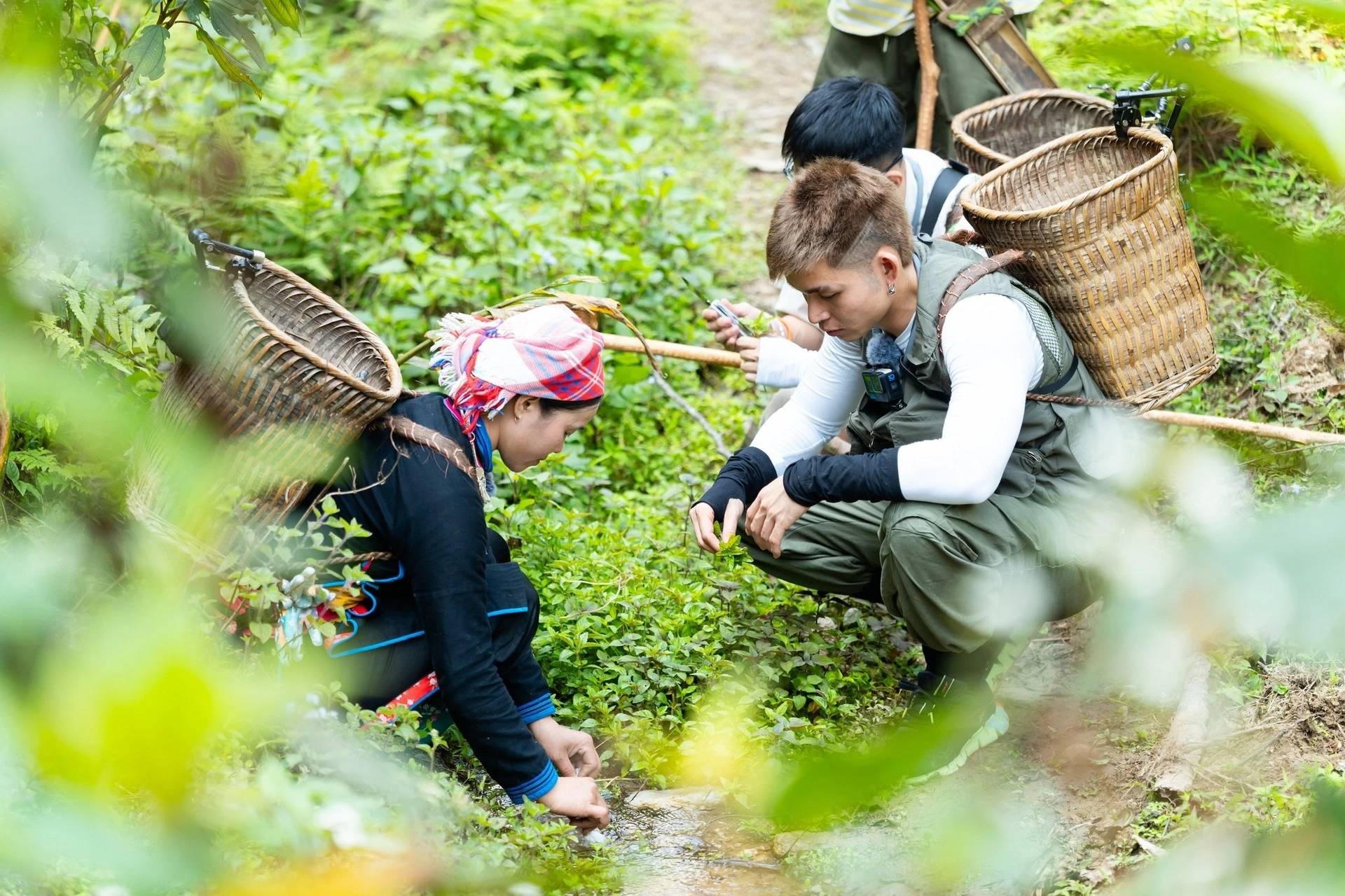 Le 30/4 di dau neu so 'bien nguoi'? hinh anh