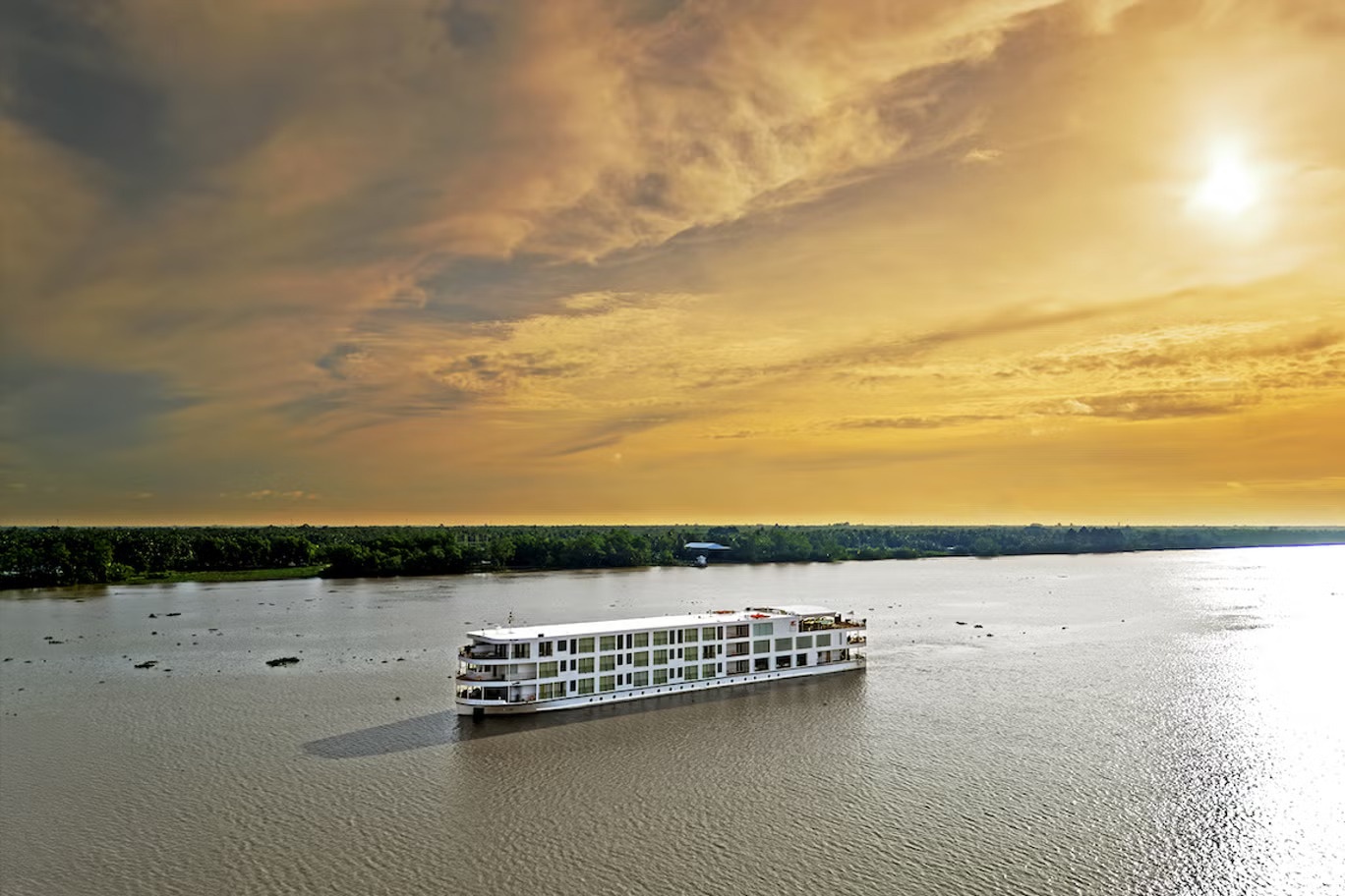 Di du thuyen ngam Viet Nam, Campuchia tren dong Mekong hinh anh