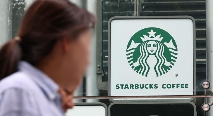 Starbucks anh 2