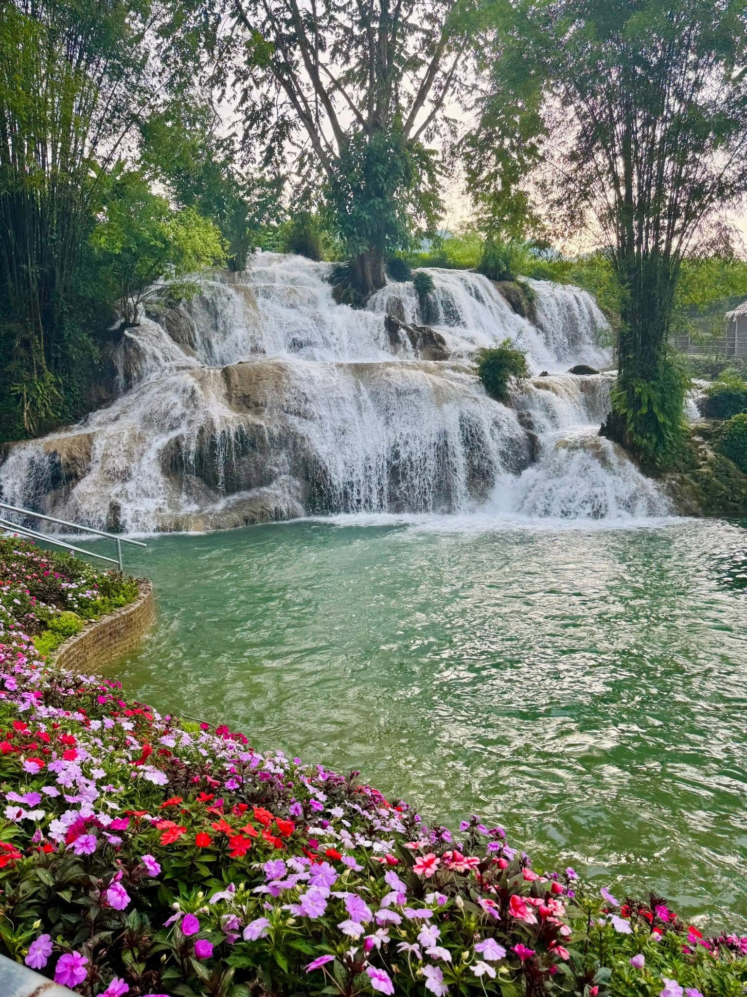 Thác ảnh 3 Thac anh 3