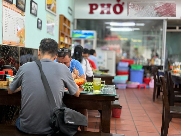 Gia xang thuc su chiem bao nhieu trong to pho 50.000 dong? hinh anh