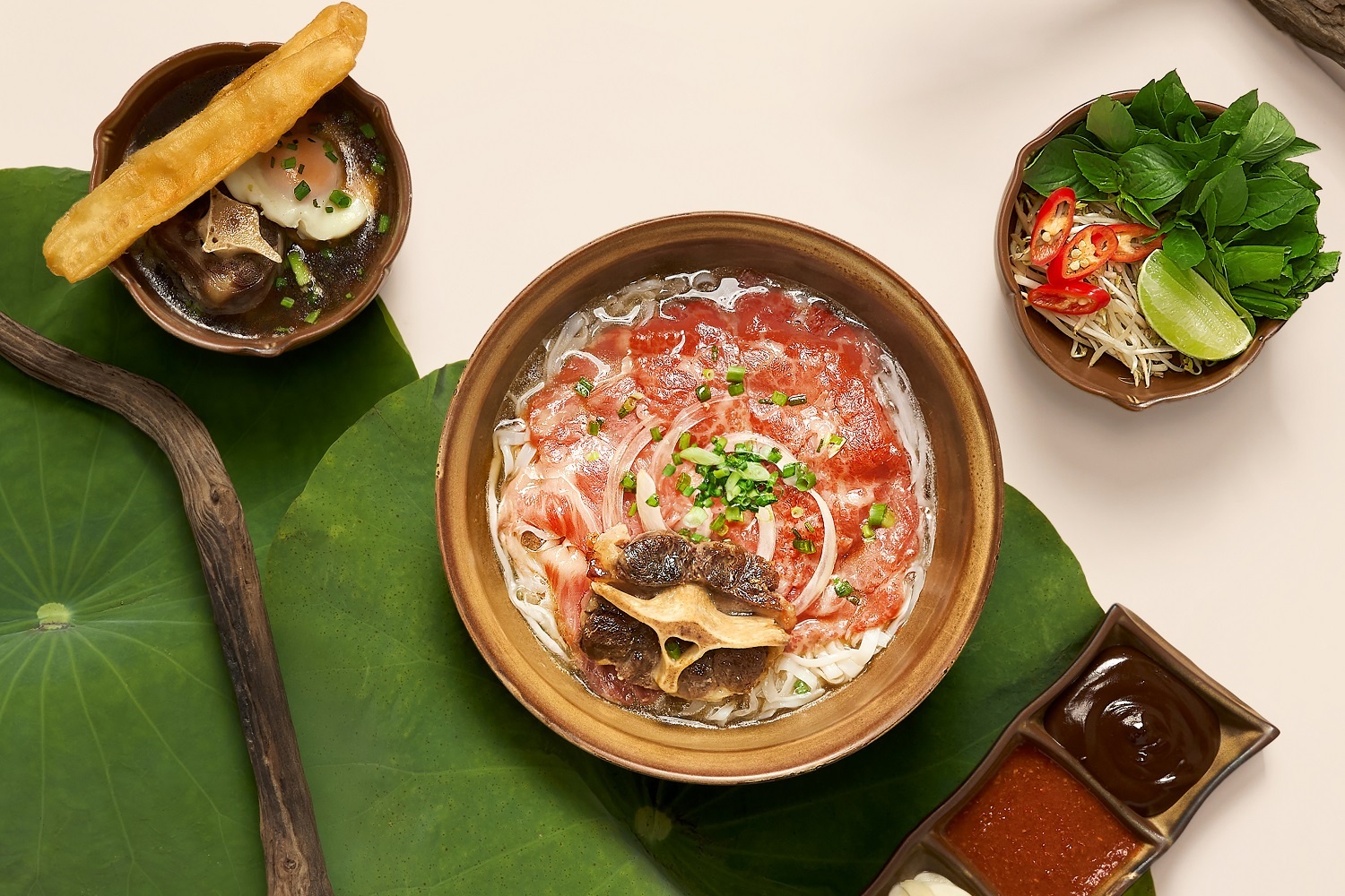 nh&agrave; h&agrave;ng ảnh 1