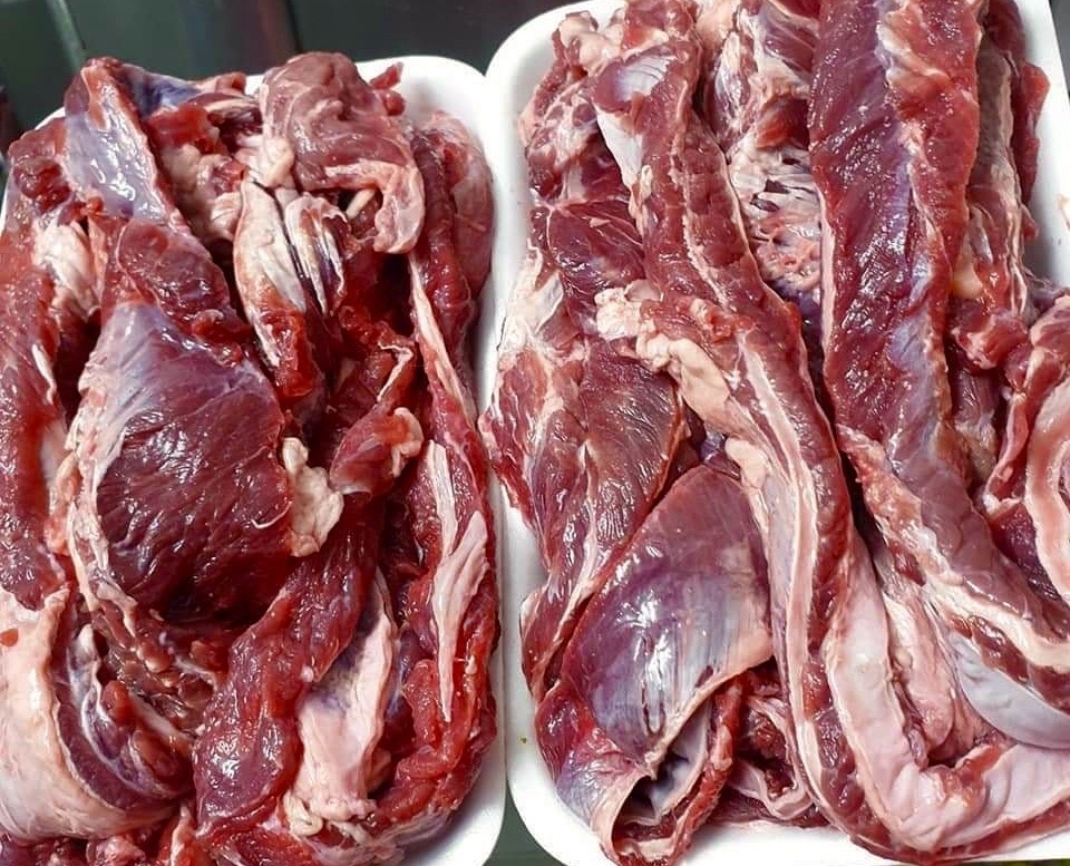 Thit 'bo Uc' sieu re ban tran lan gia tu 80.000 dong/kg hinh anh