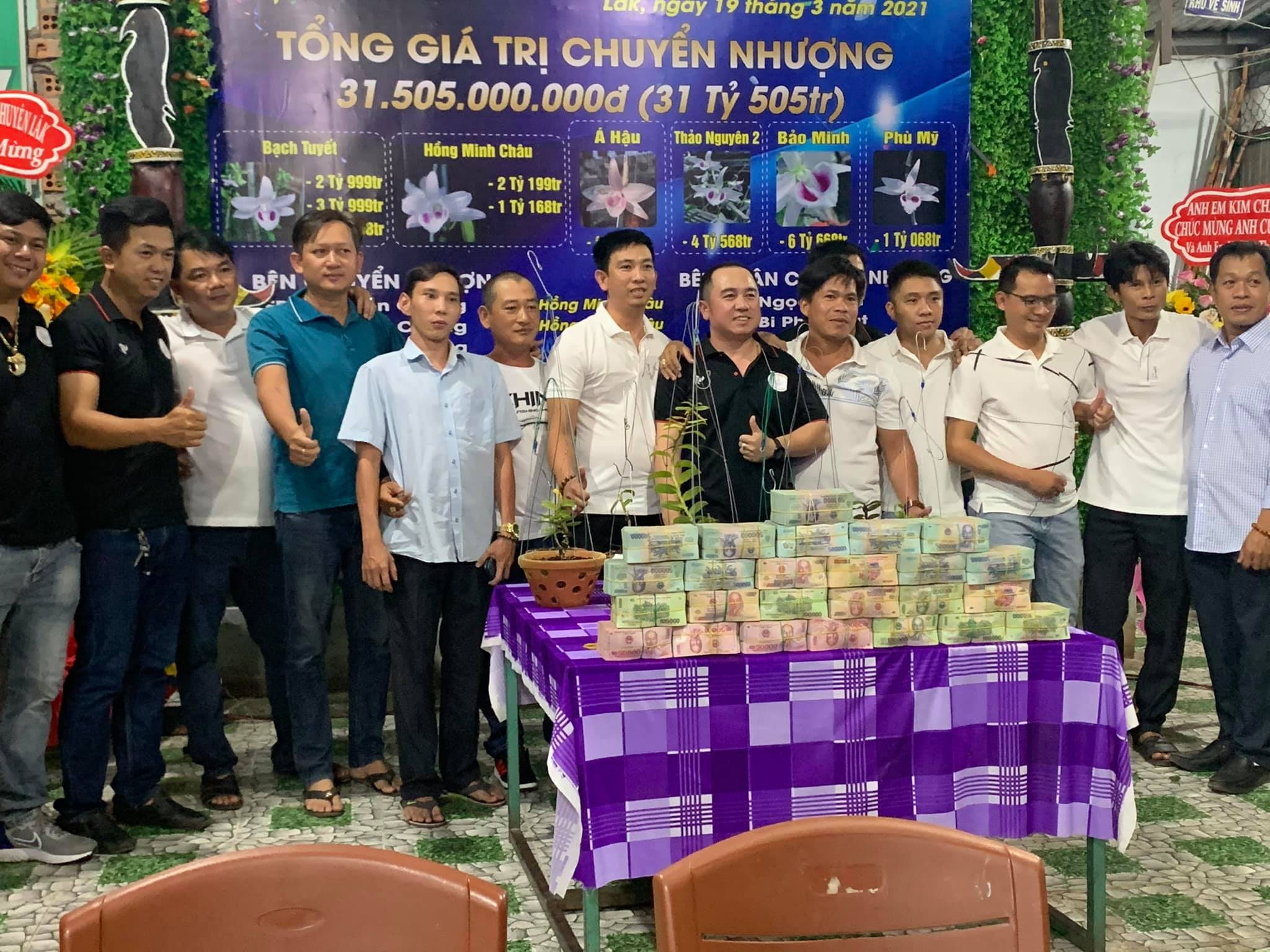 giao vien mua ban buon lan dot bien anh 1