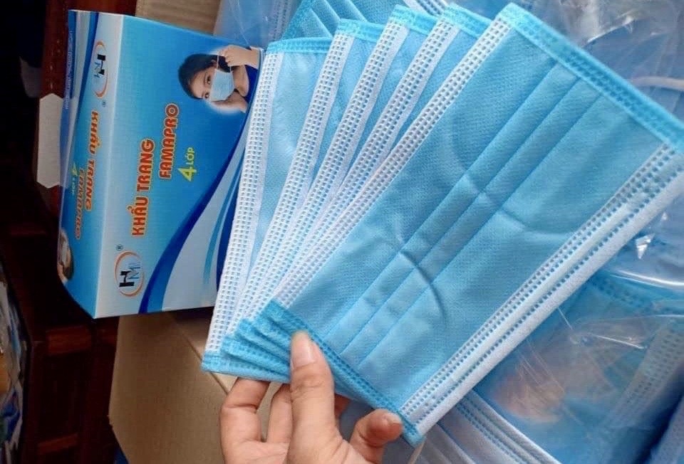 Dan buon khau trang ban xa hang hinh anh