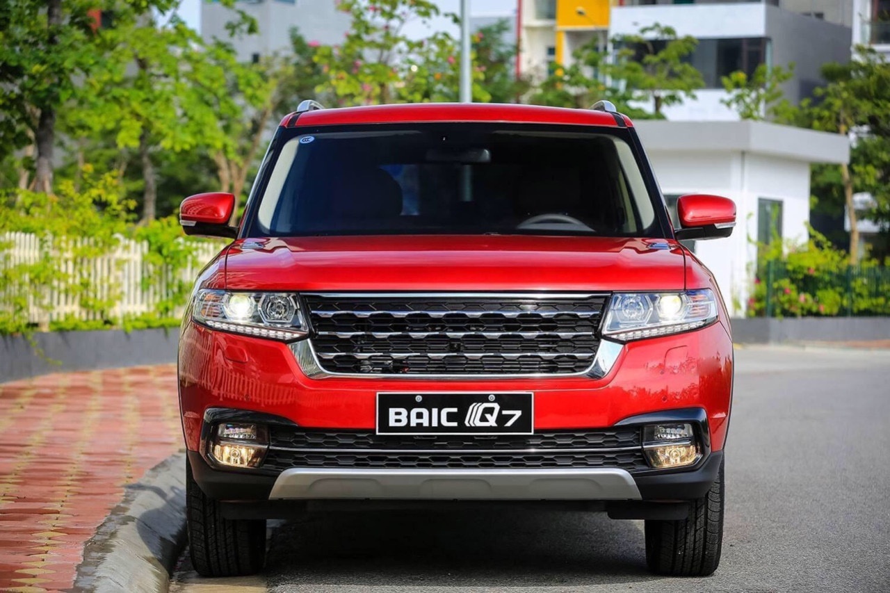 Oto Trung Quoc giam gia anh 1