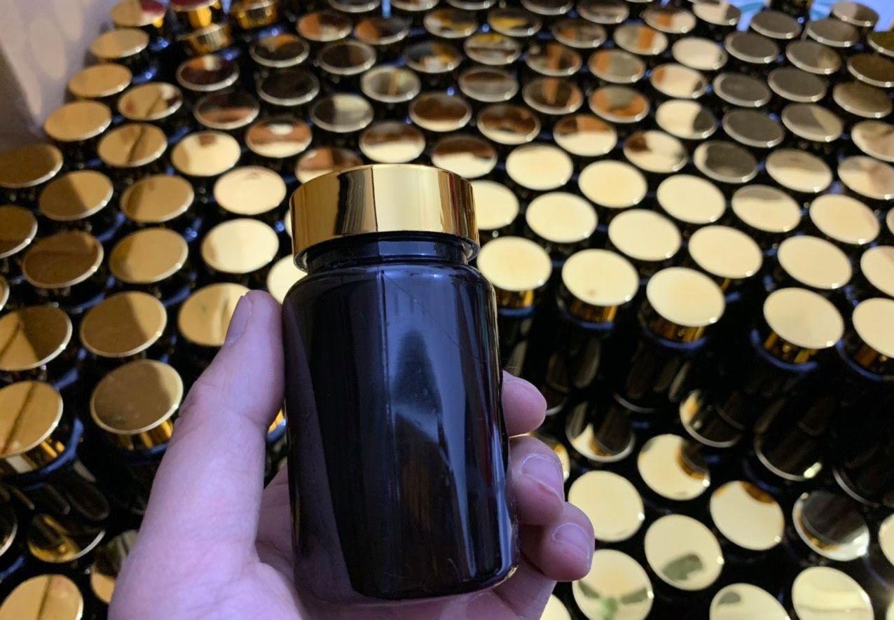 Sieu loi nhuan tu kinh doanh thuoc 'nha toi 3 doi nhan chua' anh 1