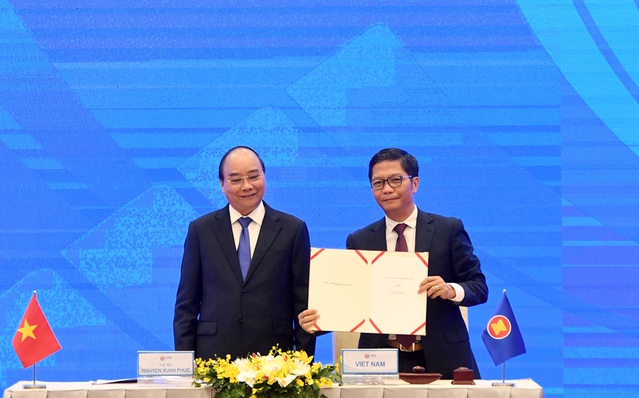 Viet Nam co the tiep can thi truong 2,2 ty nguoi nho ky ket RCEP hinh anh