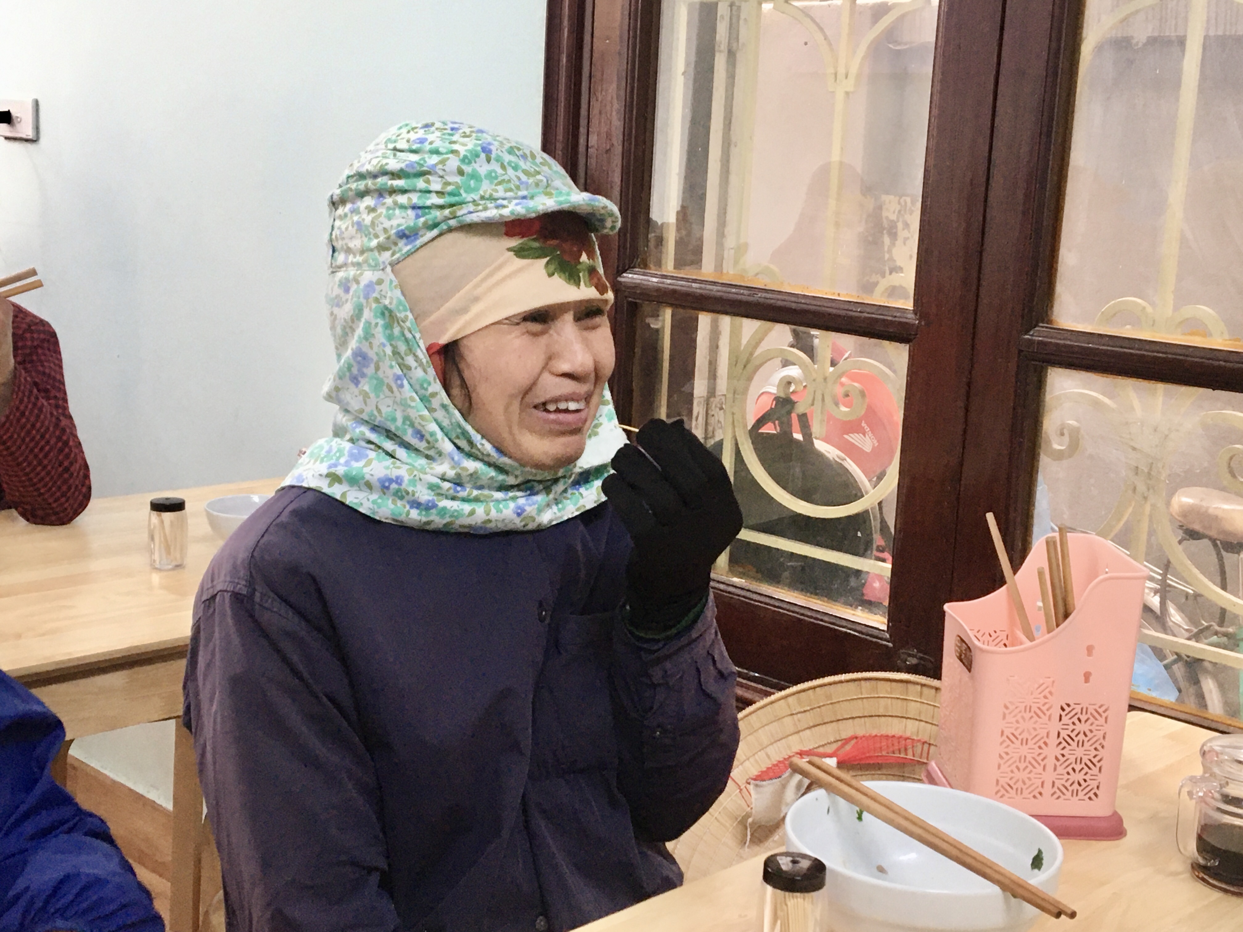 Dieu dac biet trong quan com 2.000 dong o Ha Noi anh 2