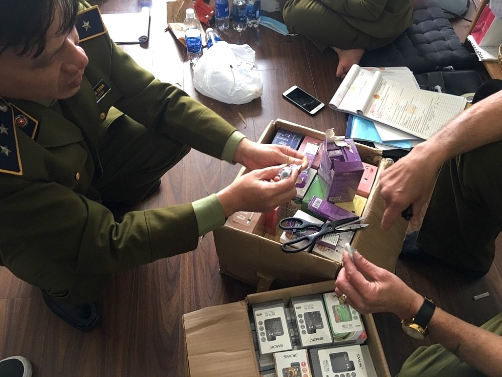 Vi sao nguoi mua iphone lai nhan duoc gach da? anh 2