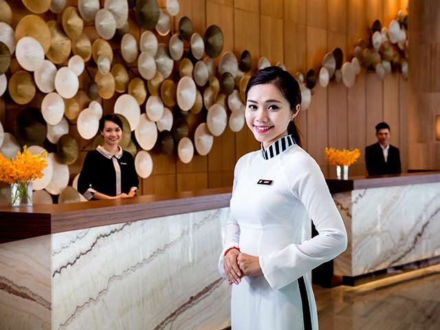 Gan 40% lao dong trong nganh du lich van chua the tro lai lam viec hinh anh