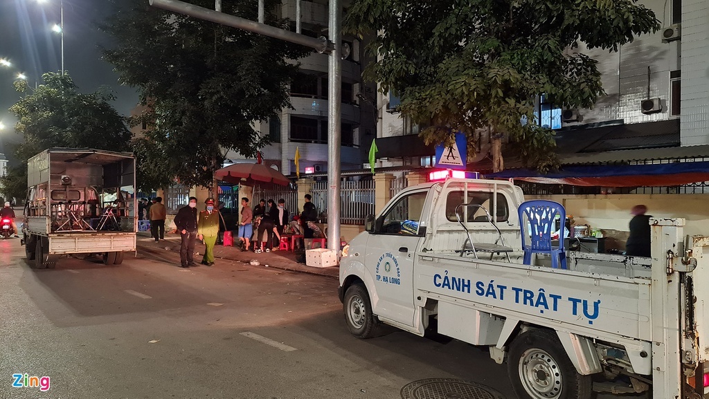 Dan buon hang Tet lo lang vi dich benh quay tro lai anh 2