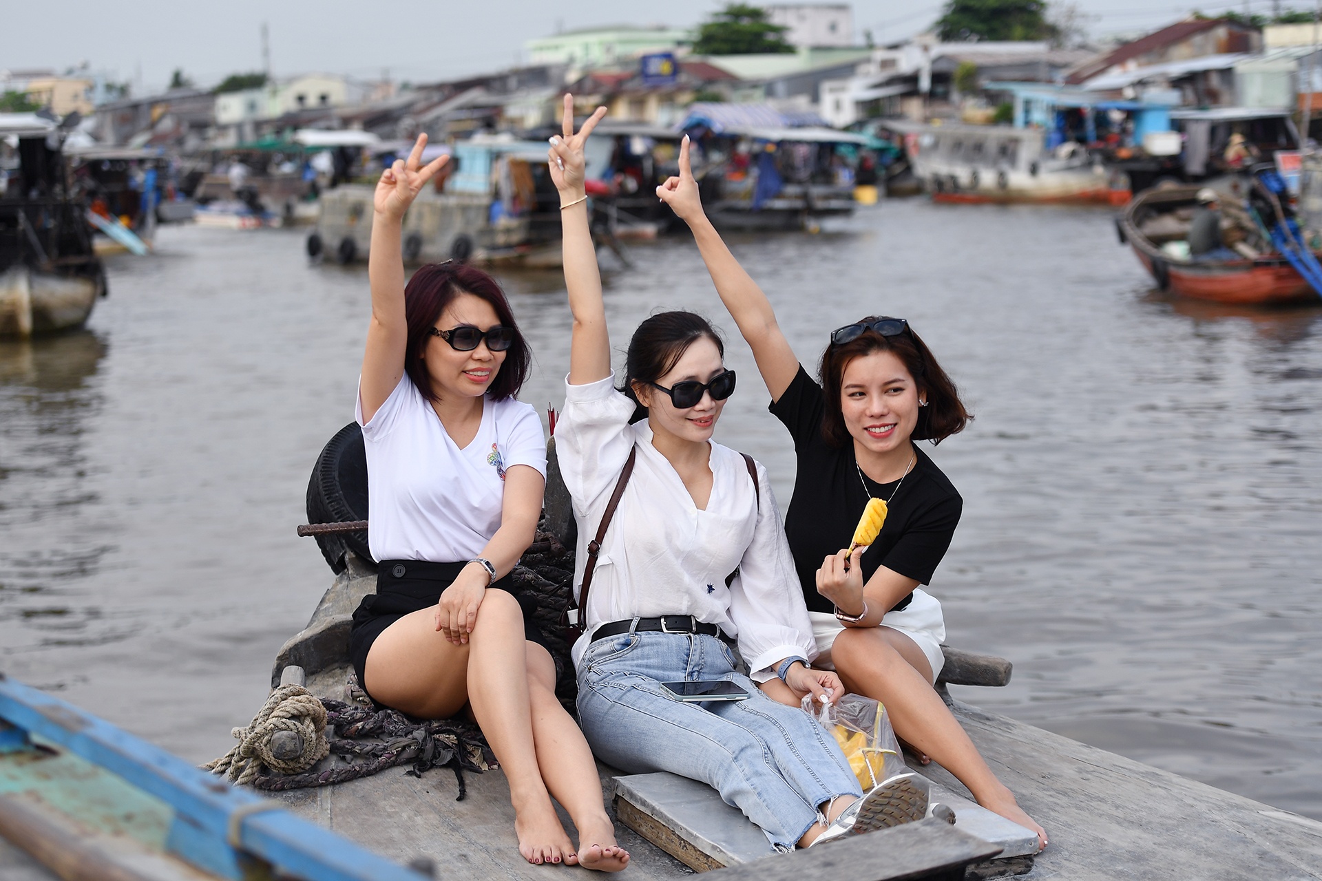 kich cau du lich anh 2