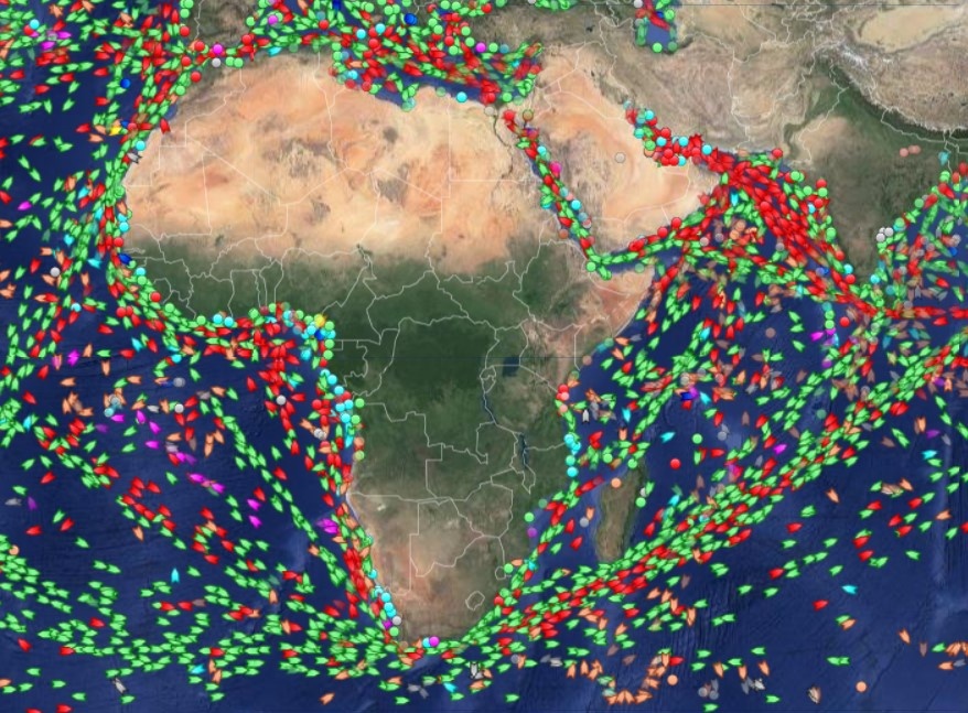 Doanh nghiep Viet gap kho vi su co o kenh dao Suez anh 1