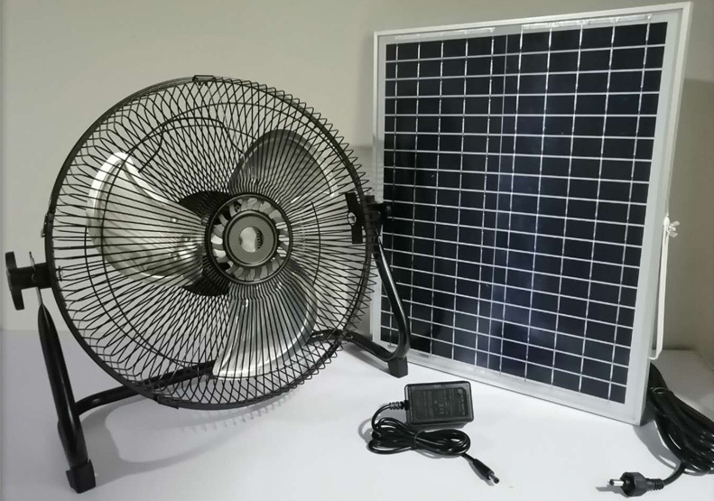 Quat nang luong mat troi ban chay mua nong hinh anh