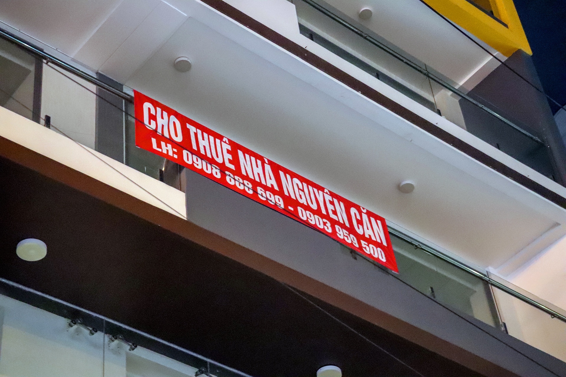 cho thue mat bang Nguyen Huu Canh anh 9