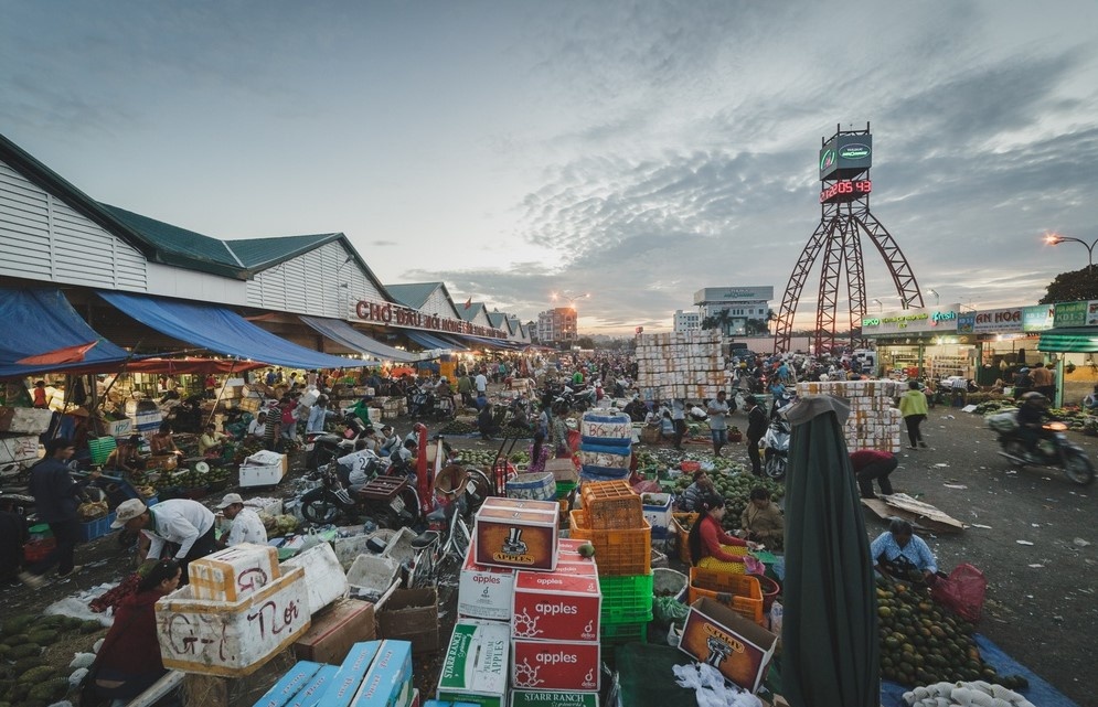 TP.HCM giai bai toan dong cua cho dau moi Hoc Mon the nao? hinh anh