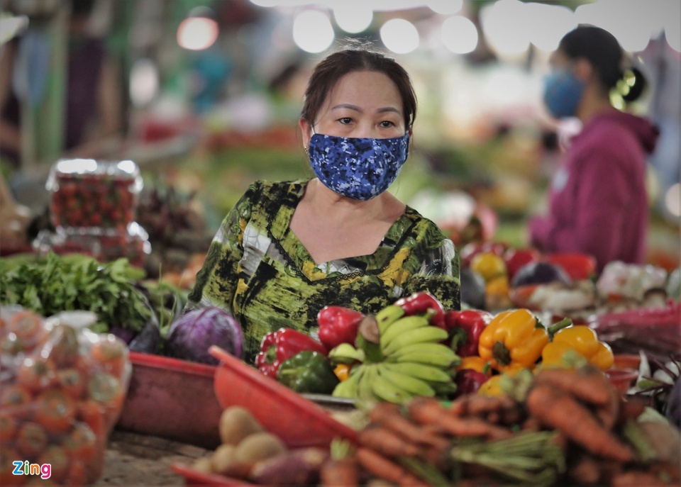 Rau,  thit,  ca tang gia manh anh 1