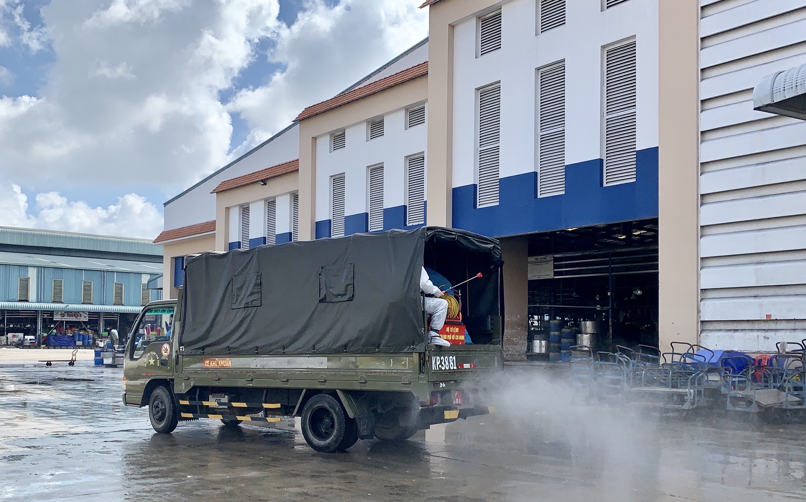 De xuat mo lai mot phan cho dau moi Binh Dien hinh anh